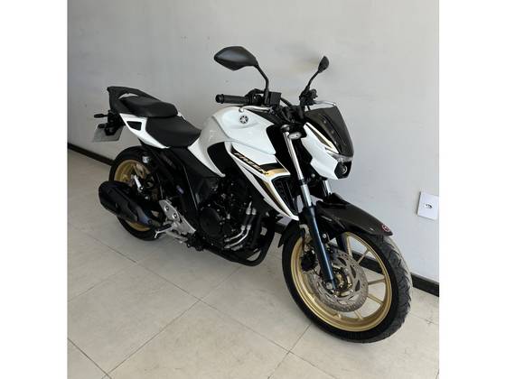 YAMAHA FZ25 FAZER CONNECTED ABS YAMAHA FZ25 FAZER CONNECTED ABS